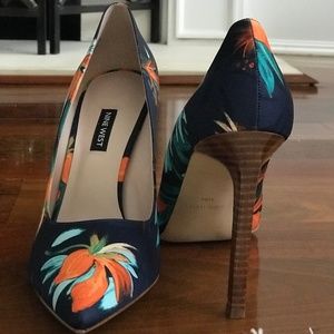 Size 10 Summery Floral Heels